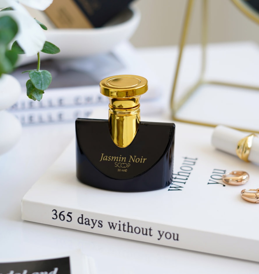 عطر ادوپرفیوم زنانه بولگاری مدل جاسمین نویر با رایحه گرم و شیرین