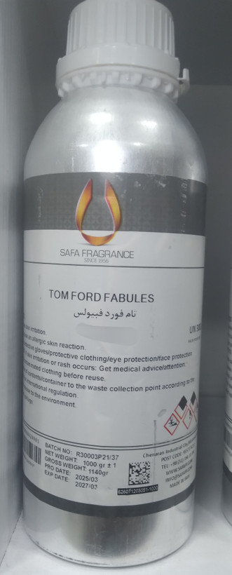 عطر ادوپرفیوم یونیسکس تام فورد مدل فاکینگ فبیولس با رایحه گرم و تلخ